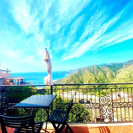 Casa Francesco Holiday home *
