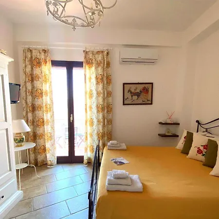 Casa Francesco Holiday home Forza d'Agro