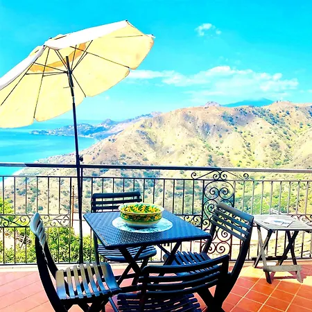 Casa Francesco Forza dʼAgro